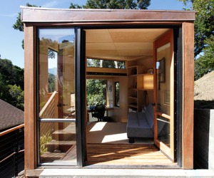 Students Design and Build a Sustainable Modular Office