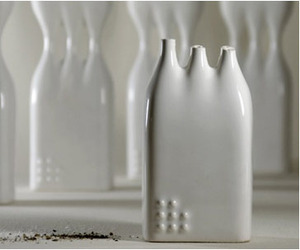 Studio-kahn-fragile-salt-pepper-shakers-m