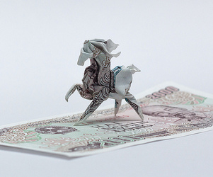 Stunning-origami-artwork-by-nguyen-hung-cuong-m