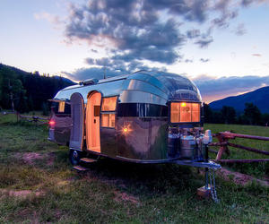 Stunning-restored-1954-airstream-flying-cloud-travel-trailer-m