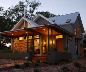 Sustainable-design-of-lori-quint-house-m