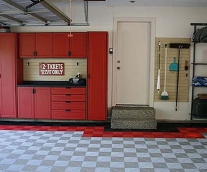 Sustainable-flooring-tile-by-swisstrax-2-m
