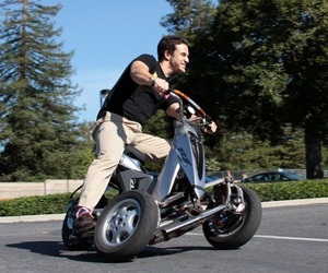 Sway-motorsports-electric-scooter-m