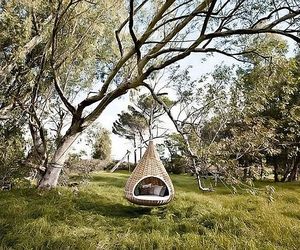 Swing-yourself-in-tear-shaped-nestrest-m