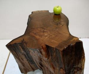 Table-casters-walnut-coated-copper-m