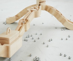 Table that invites you to play