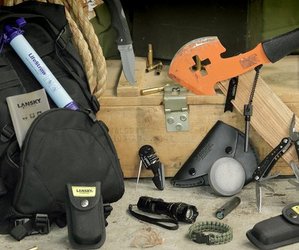 Task-tactical-apocalypse-survival-kit-m