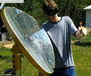 Teenager-builds-death-ray-with-5800-tiny-mirrors-m