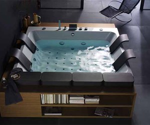 Thais-art-whirlpool-bathtub-by-blubleu-3-m