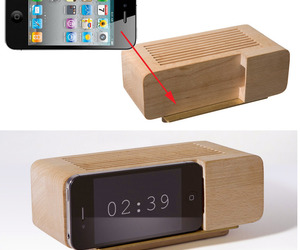 The-alarm-dock-for-the-iphone-by-jonas-damon-m