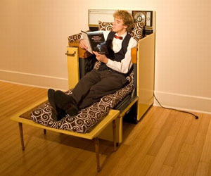 The-art-of-recycling-oven-lounge-m