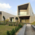The-courtyard-house-by-sanjay-puri-architects-s