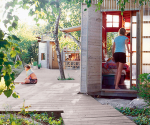 The-ennis-familys-summer-island-camp-m