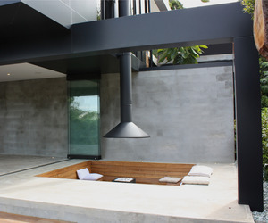 The-fire-pit-house-m