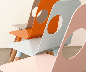 The-full-moon-chair-by-justin-lamont-m