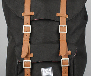 The-little-america-bag-m