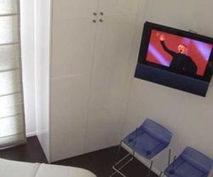 The Lux Pod: For Rent In Central London
