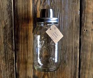The-mason-jar-cocktail-shaker-m
