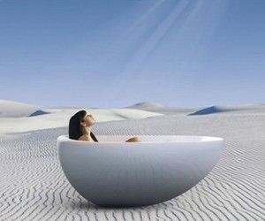 The-new-essencia-oval-bath-from-bainultra-m