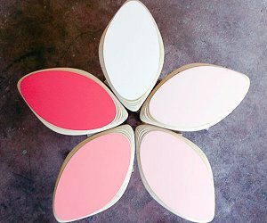 The-petal5-stool-m