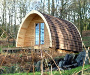 The-pod-camping-hut-m