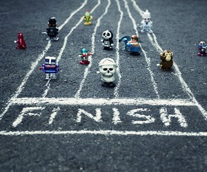 The-wind-up-race-m