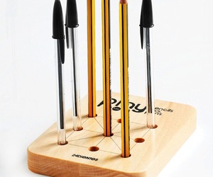 Tic-tac-toe-pencil-holder-m