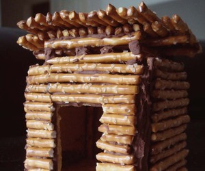 Tiny Modern Gingerbread House