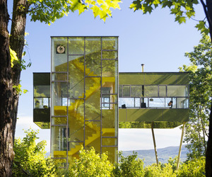 Tower-house-by-gluck-m