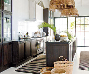 Tropical Kitchen