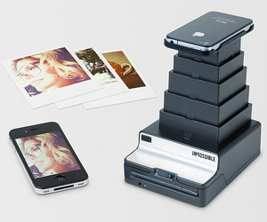 Instant Lab Turns iPhone Images Into Instant Polaroids