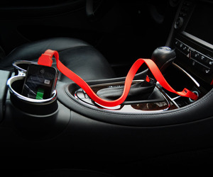 Tylt-band-car-charger-m