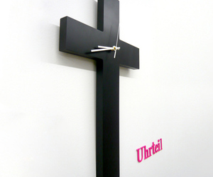 Uhrteil means Judgement