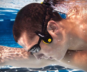 Underwater-mp3-player-finis-neptune-m