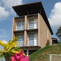 Upcycled-container-house-in-malaysia-by-ken-kwok-s