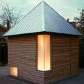 Urban-garden-shed-923-s