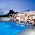 Villa-bianca-in-apulia-italy-s