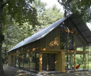 Villa-design-with-simple-concept-by-dp6-architects-m