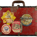 Vintage-roller-skate-carrying-case-with-rink-stickers-2-s