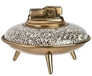 Vintage-ronson-flying-saucer-ufo-table-lighter-relique-m