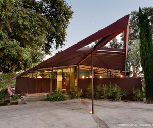 Walker-residence-by-rodney-walker-m