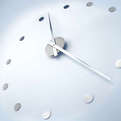 Wanduhr-diy-wall-clock-by-michael-rosing-for-radius-s