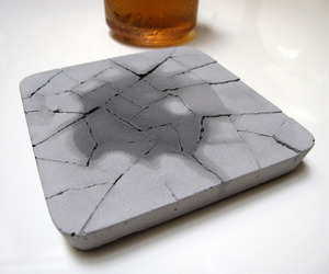 Water-absorbent-concrete-coasters-m