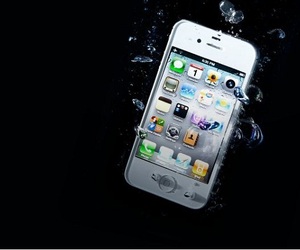 Waterproof Smartphone Case by Liquipel
