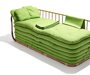 We-are-a-family-sofa-bed-m