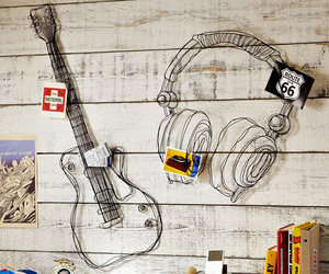 Wire-music-decor-m