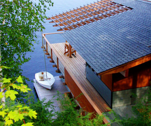 Wondrous-action-island-boathouse-m