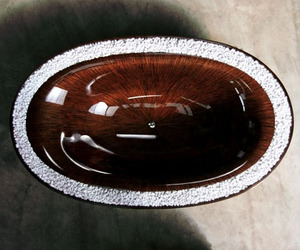 Wooden-bathtub-by-alegna-m