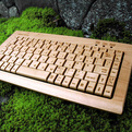 Wooden-typing-keyboard-by-hacoa-s