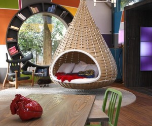 Youthful-urban-cabin-by-fabio-galeazzo-m
